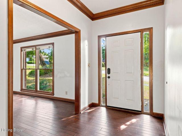 13201 Snowden Valley