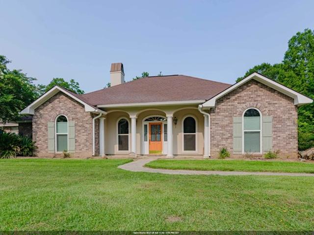 13204 Bluff Rd, Geismar, LA 70734