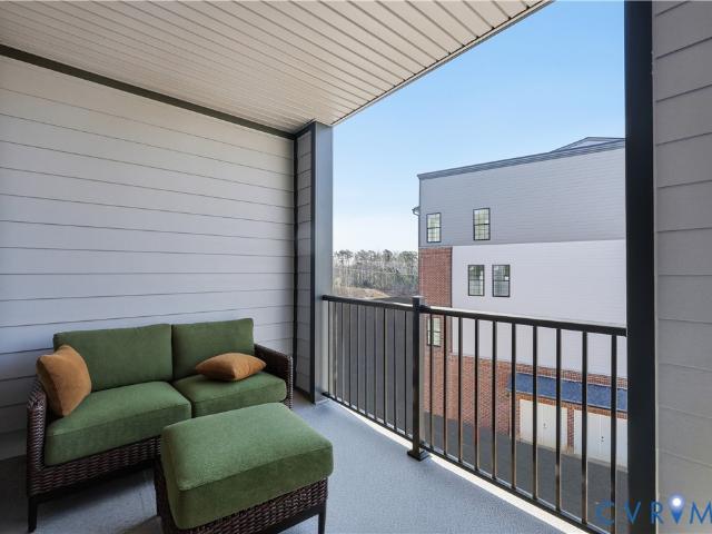 13208 Brattice Loop