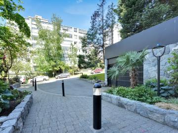 Greater Vancouver - Balcony, Deck, Parking
