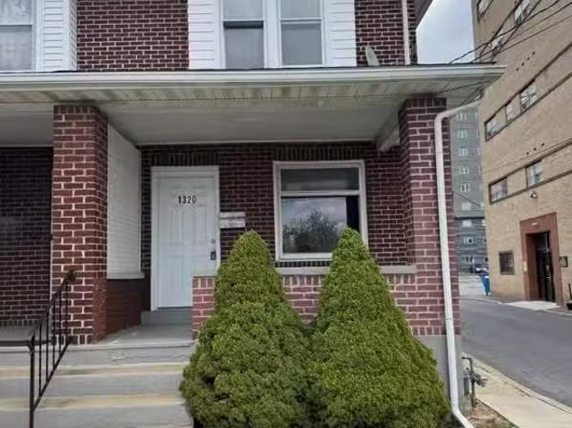 1320 Chelsea Ave, Bethlehem City, PA 18018 MLS 775036