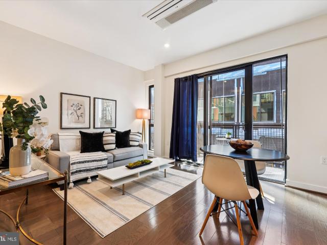 1320 Fenwick Ln, Unit 606, Silver Spring, MD 20910 | MLS #MDMC2216