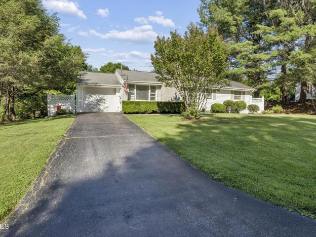 1320 Lynnwood Drive