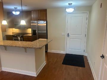 1320 Riverside Ln, Unit 200, Mendota Heights, MN 55118 | MLS #7031