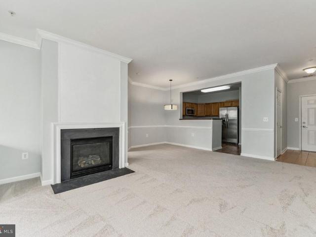 13216 Fox Bow Drive # 305