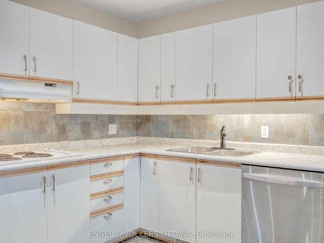 1321 Morley Boulevard, Ottawa