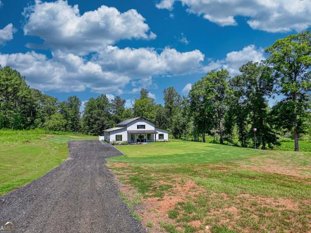 1321 Aqua Road