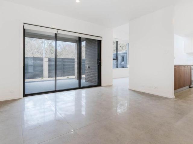 13/21 Catchpole Street, Macquarie