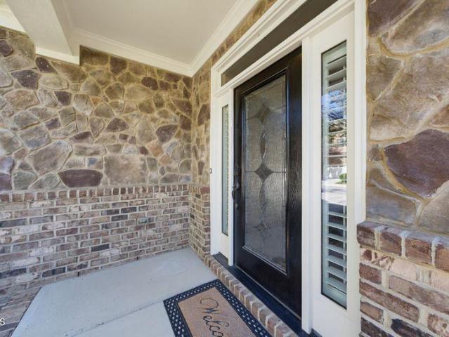 1321 English Cottage Lane