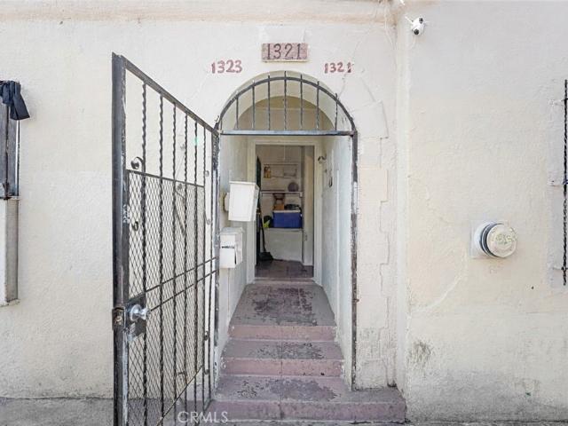 1321 Fedora St, Los Angeles, CA 90006 | MLS #SB26017
