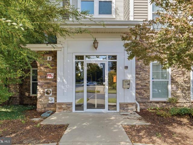 1321 Karen Boulevard # 406