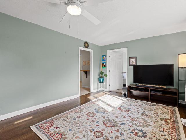 1321 Raydine Lane