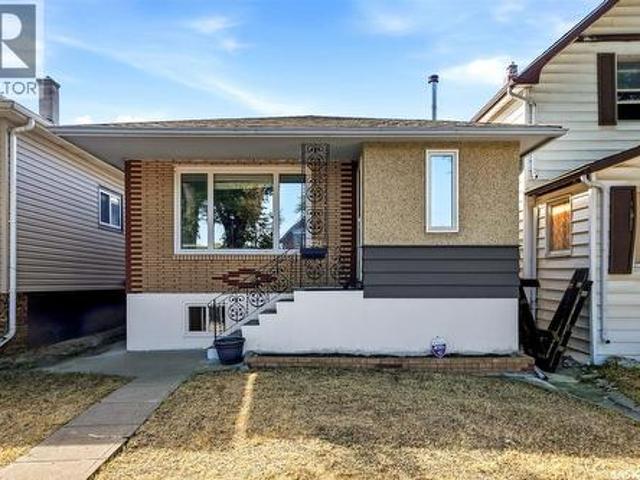 1321 Victoria Avenue, Regina, SK, S4P 0P2 house for sale | Listing ID SK046596 | Royal LePage