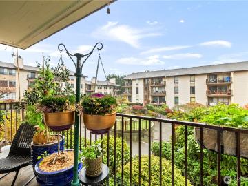13229 Linden Ave N, Unit B306, Seattle, WA 98133 | MLS #2502