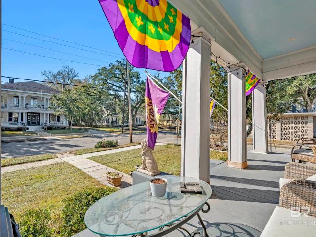 1322 Dauphin Street