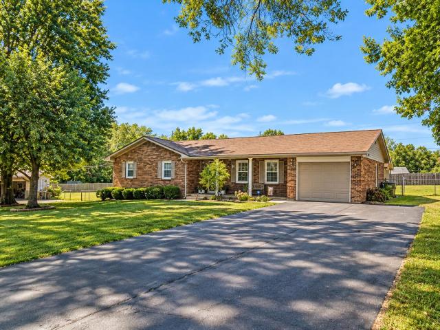 1322 Shadelawn Drive