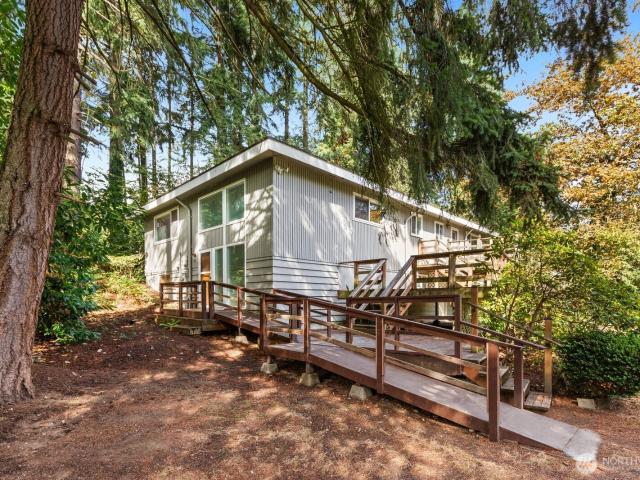 1322 th Avenue S