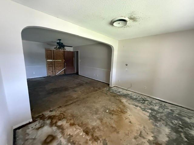 1322 W Palm Drive