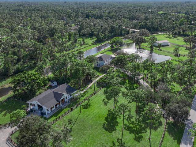 13230 Running Water Rd, Palm Beach Gardens, FL 33418 | MLS #B26032