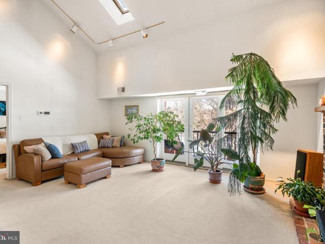 1323 Eagles Ridge Drive