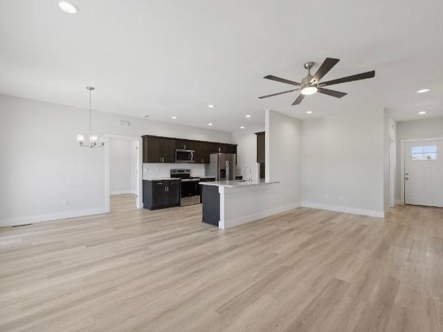 1323 Rhythm Lane