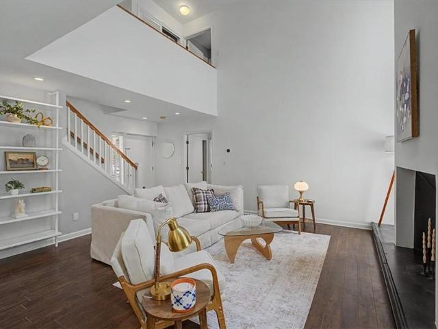 1323 S Ponce De Leon Avenue NE