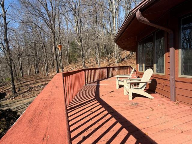 132 Chestnut Ridge