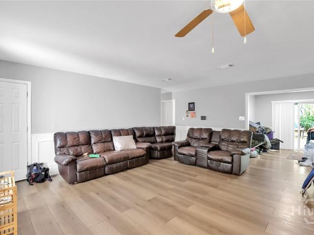 132 Cherokee Cir