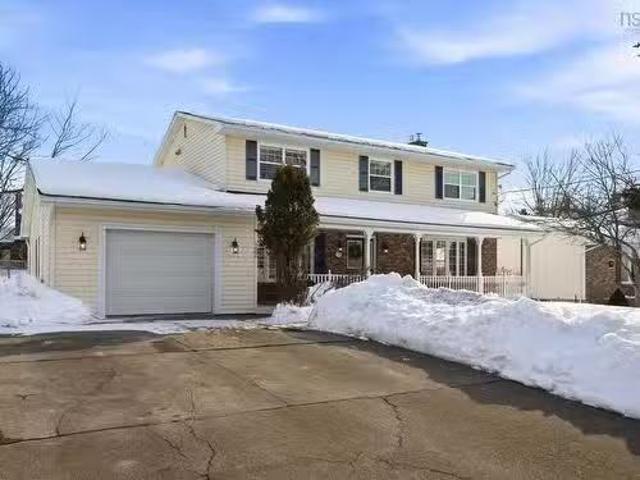 132 Abbey Avenue, Truro, NS, B2N 5W6 house for sale Listing.