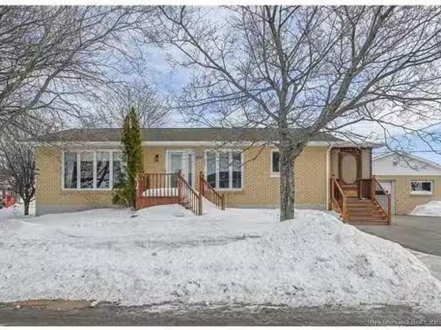 132 Goupil St, Shippagan, NB, E8S 1W3 house for sale Listin.