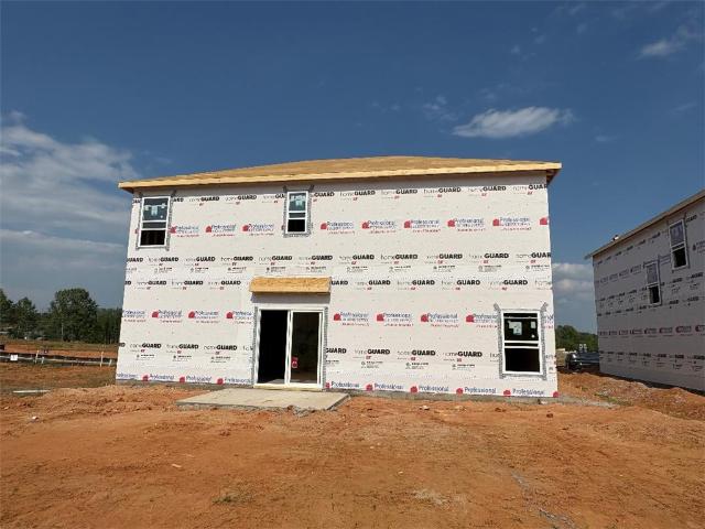 132 Edgewood Farms Court