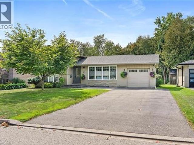 132 Elmore Drive, Acton, ON, L7J 1T2 house for sale | Listing ID 40864 | Royal LePage