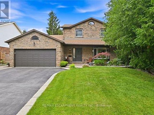 132 Hampton Heath Road, Burlington, ON, L7L 4N9 house for sale | Listing ID W13594 | Royal LePage