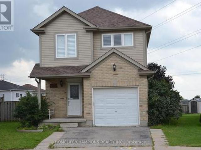 132 Henhoeffer Crescent, Kitchener, ON, N2E 4H3 house for sale | Listing ID X13886 | Royal LePage