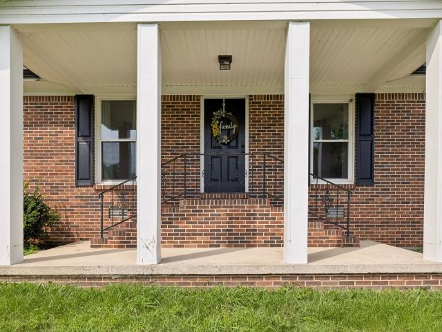 132 Hillwood Dr