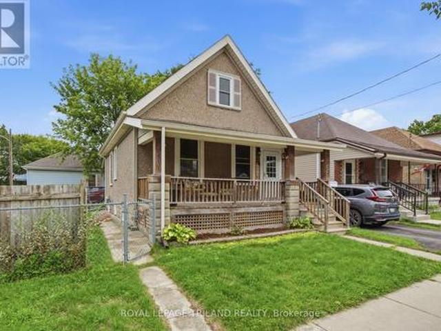 132 Oak Street, London East M, ON, N5Z 2H6 house for sale | Listing ID X13712 | Royal LePage