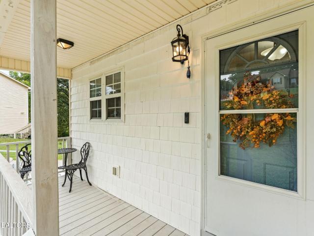 132 Oakview Drive