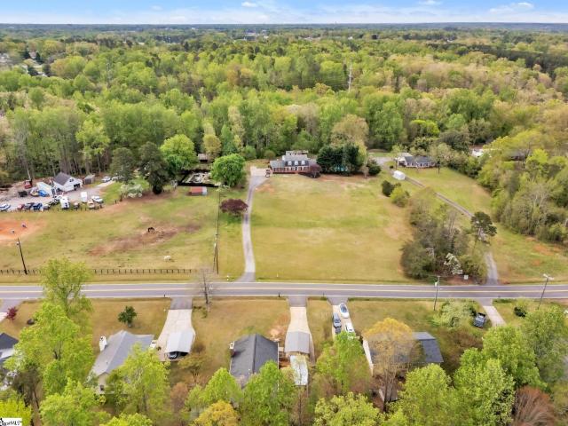 132 Motor Boat Club Road