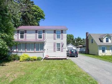 132 Mount Edward Road, Charlottetown, PE, C1A 5S9 house for sale | Listing ID 202615 | Royal LePage