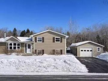 132 Nictaux Drive, Lower Sackville, NS, B4C 2C5 house for sa.
