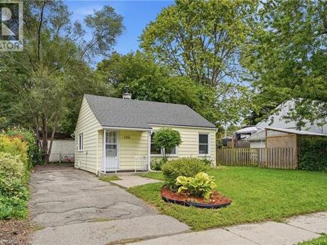 132 Spadina Road E, Kitchener, ON, N2M 3X4 house for lease | Listing ID 40865 | Royal LePage
