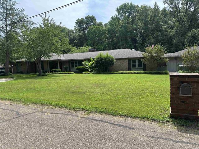 132 Stonebrook