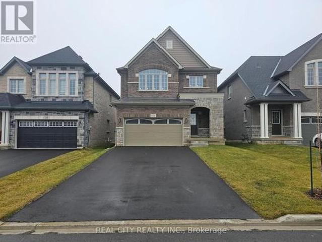 132 Sunset Way, Thorold, ON, L0S 1A0 house for sale | Listing ID X13077 | Royal LePage