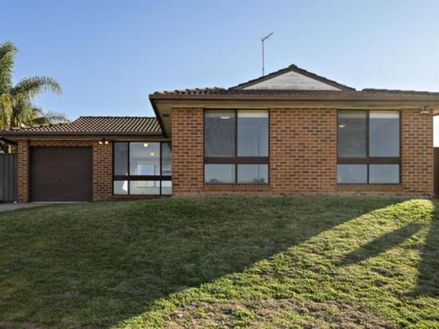 132 Swallow Drive, ERSKINE PARK, NSW 2759