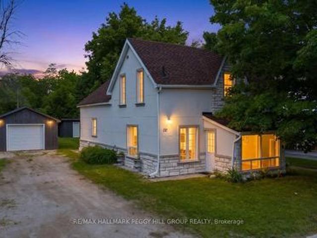 132 Queen Street W, Springwater, ON, L0L 1P0 house for sale | Listing ID S13594 | Royal LePage