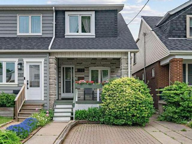 132 Woodmount Avenue, Toronto, ON, M4C 3Y8 house for sale | Listing ID E13605 | Royal LePage
