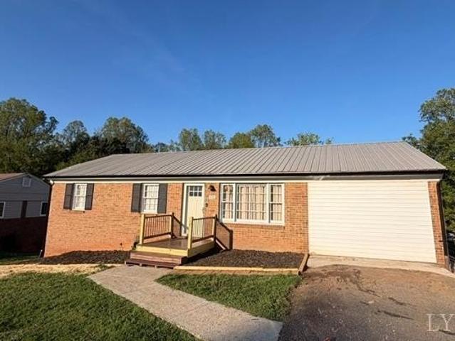 132 Troy Ln, Madison Heights, VA 24572