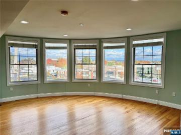 132 Union Ave, Unit 405A, East Rutherford, NJ 07073 | MLS #26006 | Compass