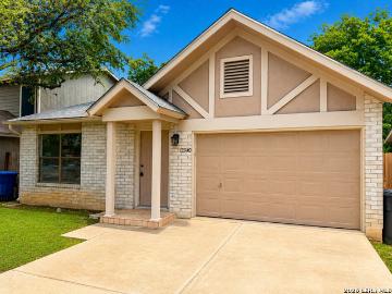 13340 Pecan Glade