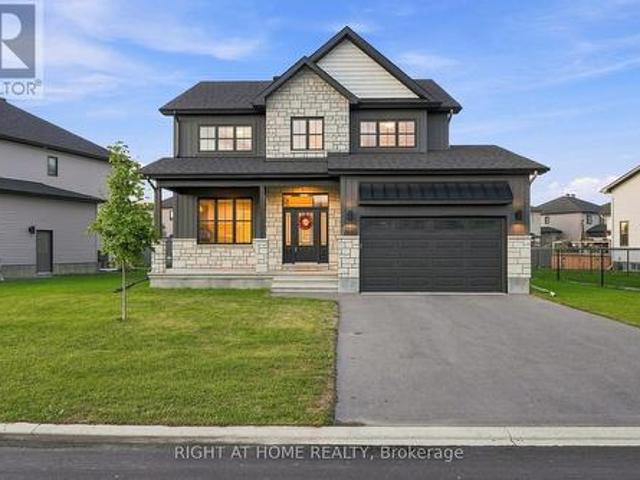 1334 Fribourg Street, Russell, ON, K0A 1W0 house for sale | Listing ID X13631 | Royal LePage